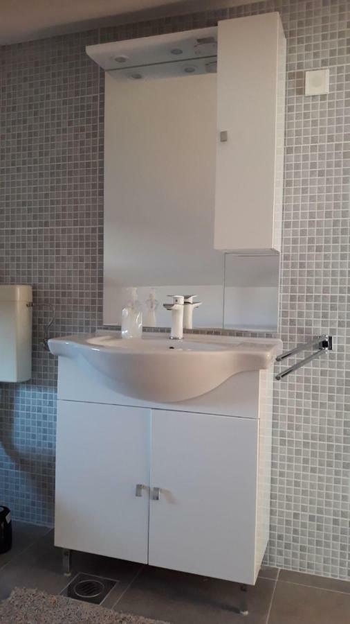 Apartments Sakarun Soline Soline  Ngoại thất bức ảnh